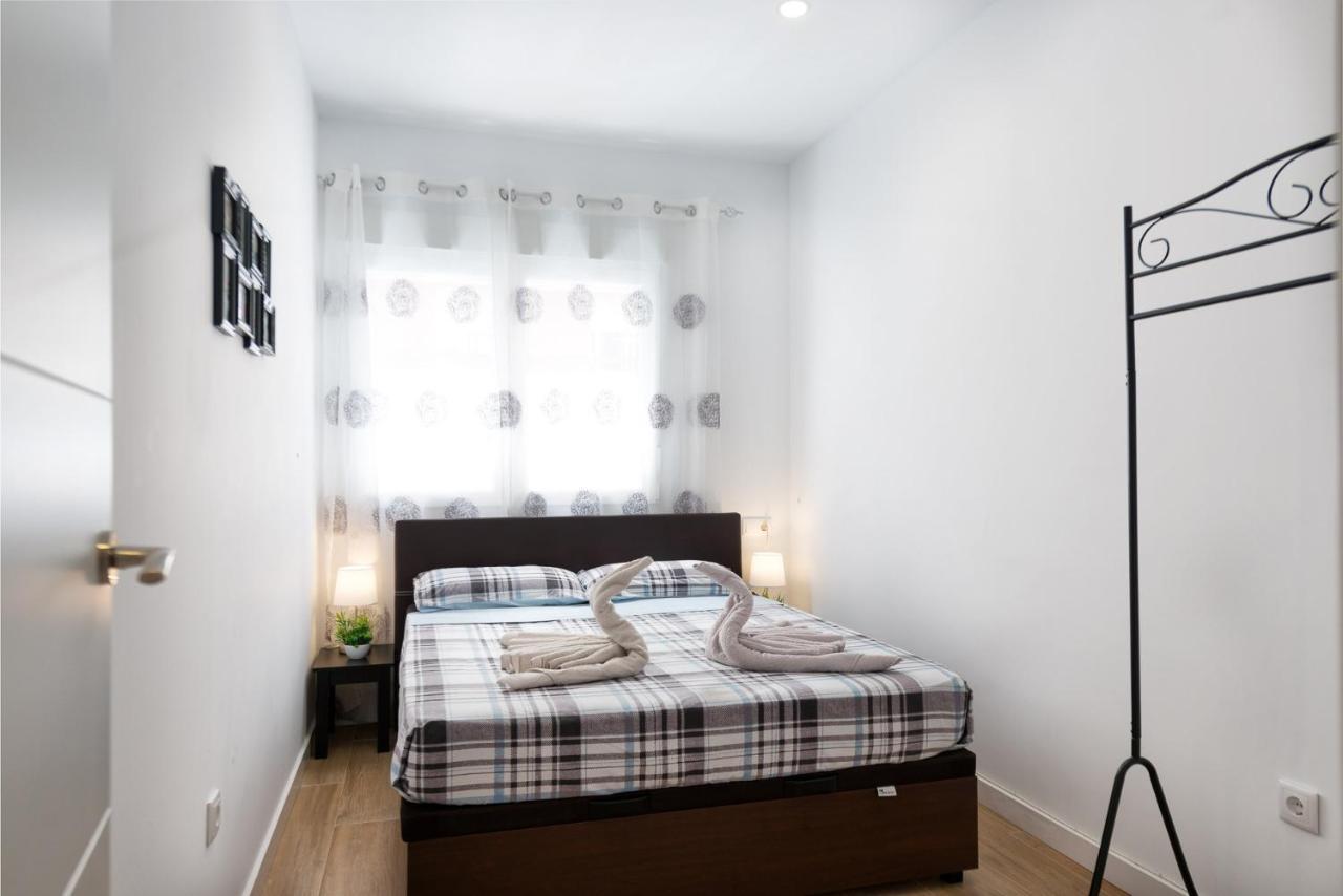 Cozy 3 Bed Apartment In The Heart Of Alicante Exterior photo